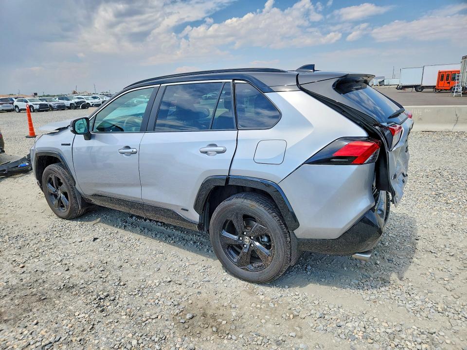 Photo 2 from auction – 2021 TOYOTA RAV4 with VIN 4T3E6RFV6MU047109