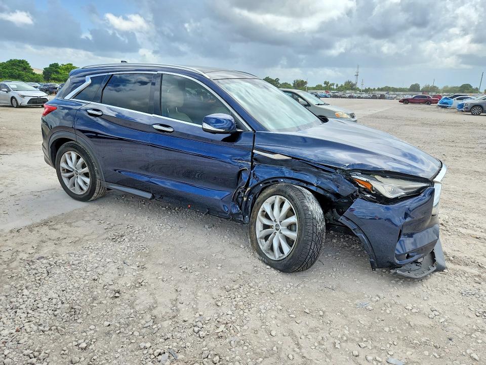 Photo 4 from auction – 2019 INFINITI QX50 with VIN 3PCAJ5M17KF111196