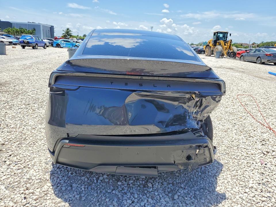 Photo 6 from auction – 2026 TESLA MODEL Y with VIN 7SAYGDEDXTA462380