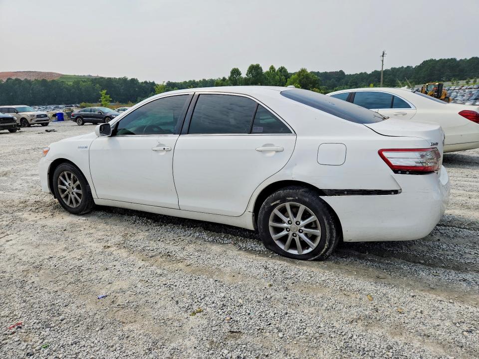 Photo 2 from auction – 2011 TOYOTA CAMRY with VIN 4T1BB3EKXBU128624