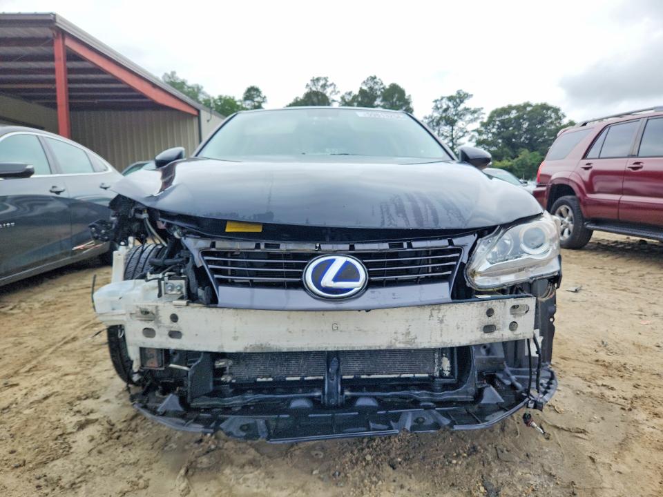 Photo 5 from auction – 2014 LEXUS CT with VIN JTHKD5BH9E2177461