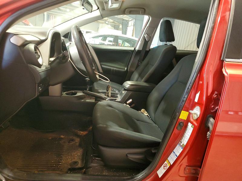 Снимка 7 от търг – 2016 TOYOTA RAV4 с VIN 2T3BFREV0GW414823