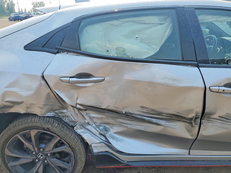 Photo 10 from auction – 2018 HONDA CIVIC with VIN SHHFK7H42JU307353