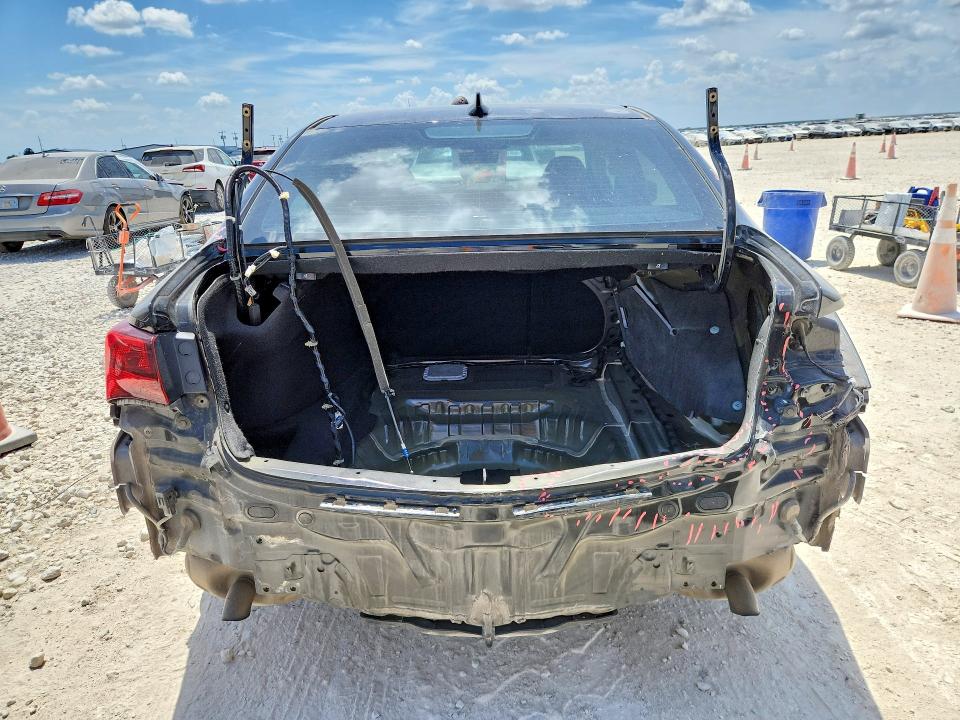 Photo 6 from auction – 2016 ACURA TLX with VIN 19UUB3F54GA001626