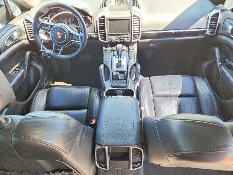 Photo 8 from auction – 2016 PORSCHE CAYENNE with VIN WP1AF2A25GKA41476