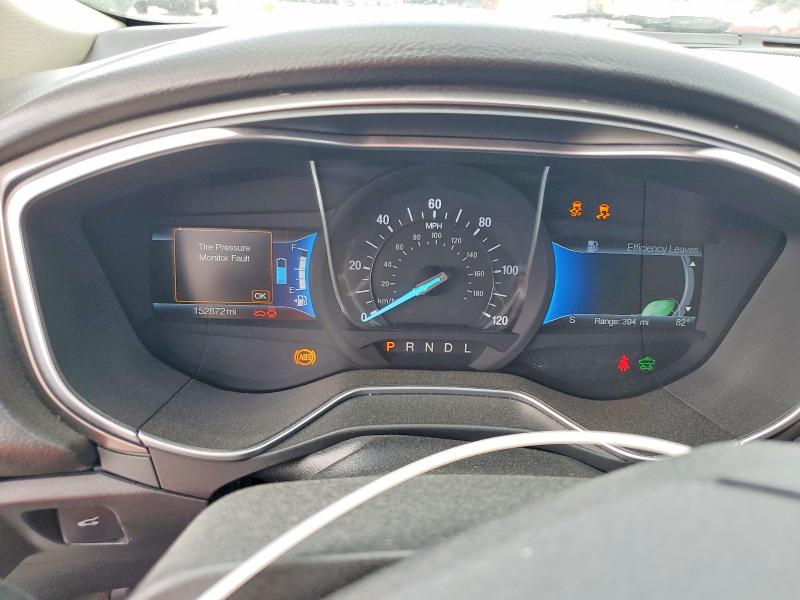 Photo 9 from auction – 2017 FORD FUSION with VIN 3FA6P0LU3HR295875