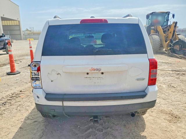 Photo 6 from auction – 2015 JEEP PATRIOT with VIN 1C4NJPFB9FD329821