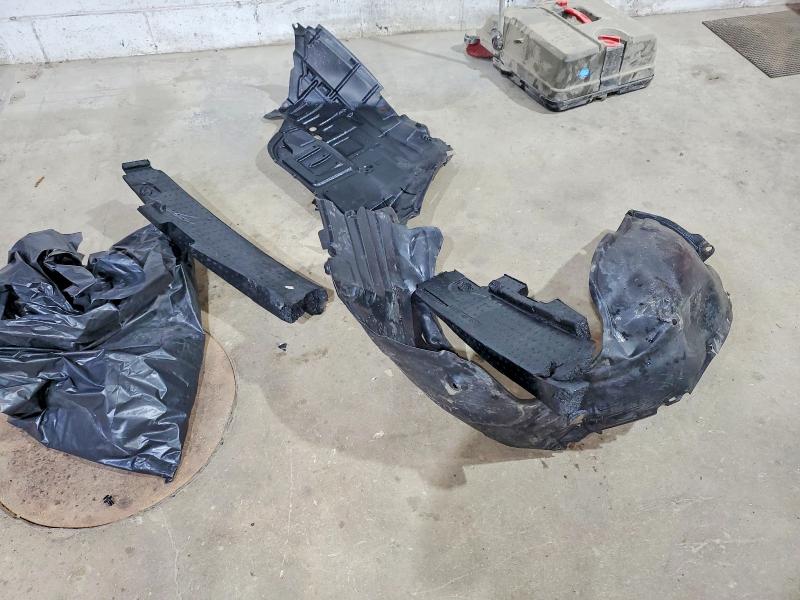 Photo 12 from auction – 2013 TOYOTA CAMRY with VIN 4T1BF1FK7DU642859