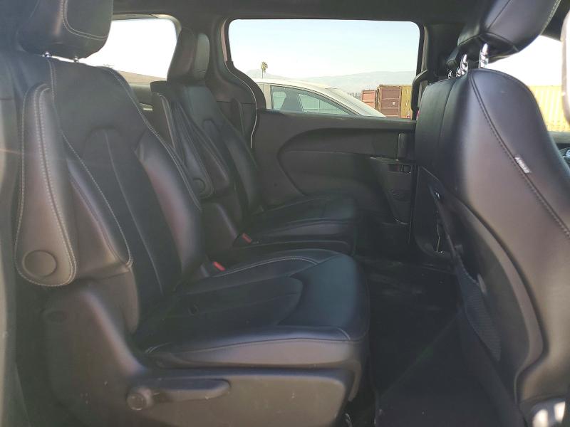 Photo 11 from auction – 2025 CHRYSLER PACIFICA with VIN 2C4RC1S70SR500201