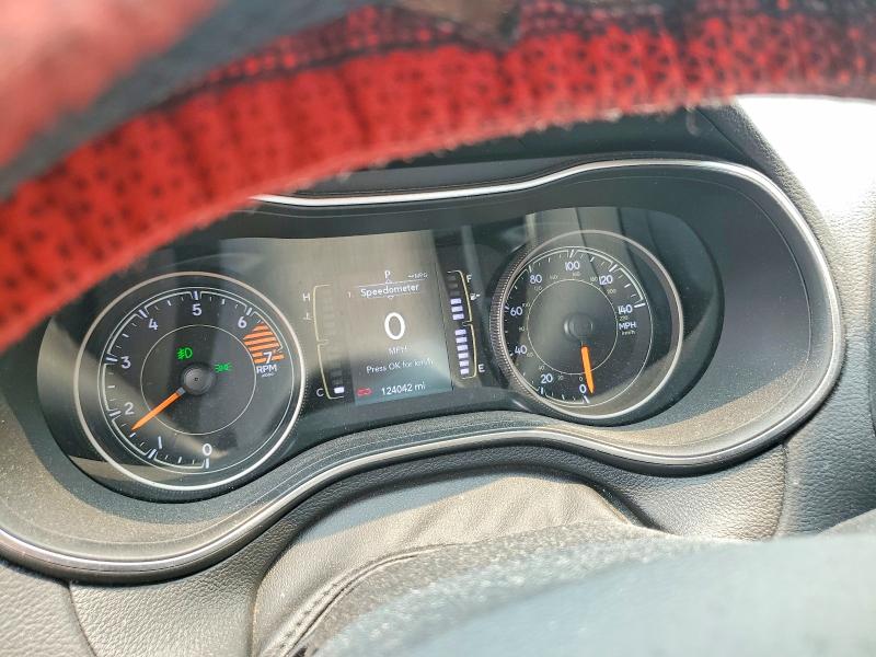 Photo 9 from auction – 2019 JEEP CHEROKEE with VIN 1C4PJMLB6KD418011