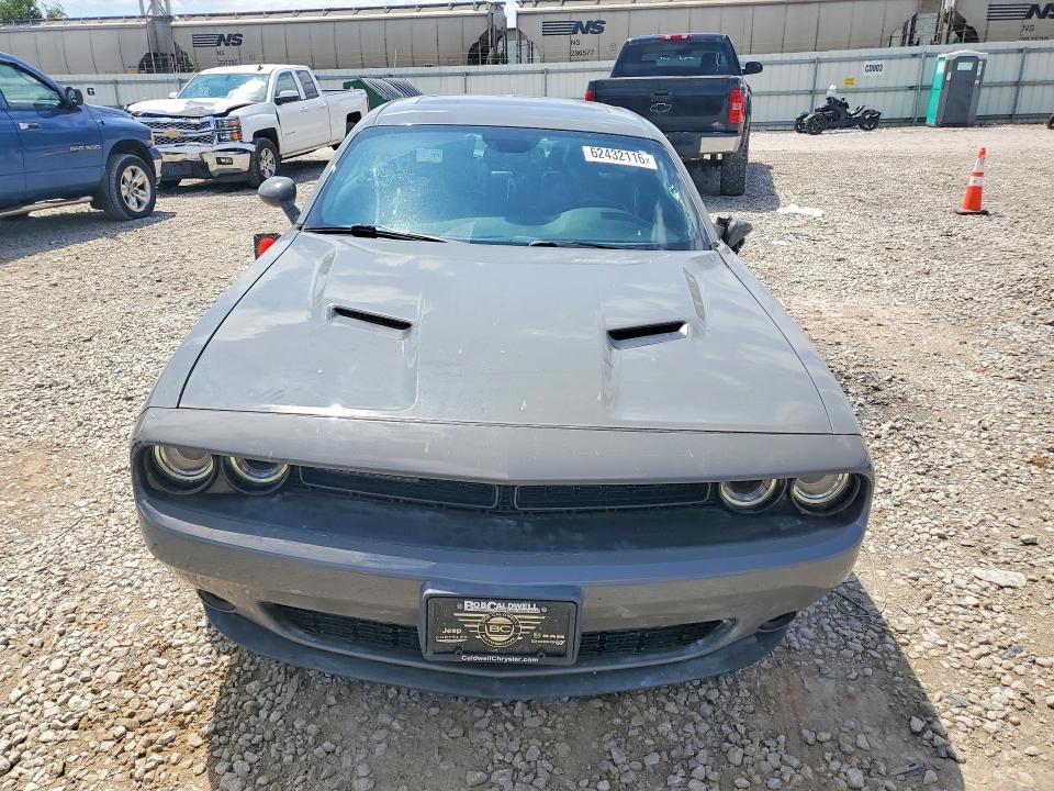 Photo 5 from auction – 2018 DODGE CHALLENGER with VIN 2C3CDZGG5JH252773