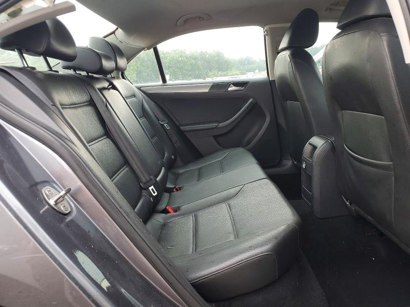 Снимка 10 от търг – 2015 VOLKSWAGEN JETTA с VIN 3VWD17AJ2FM297239