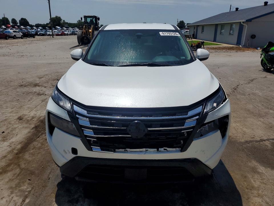 Photo 5 from auction – 2024 NISSAN ROGUE with VIN 5N1BT3BA8RC699120