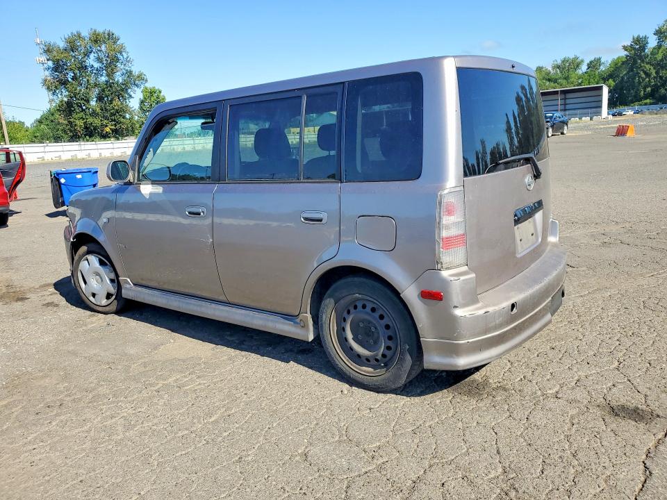 Photo 2 from auction – 2004 SCION XB with VIN JTLKT324X40143680