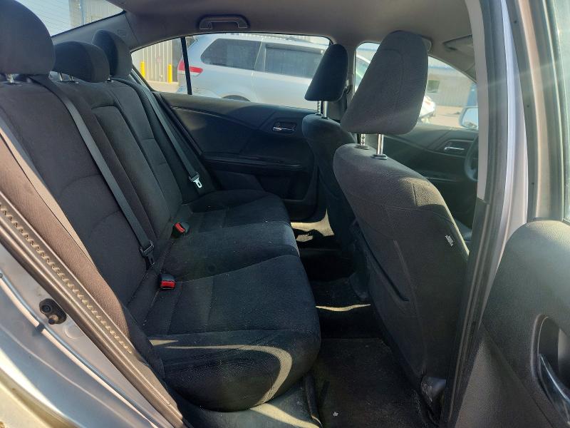 Photo 10 from auction – 2015 HONDA ACCORD with VIN 1HGCR6F36FA002251