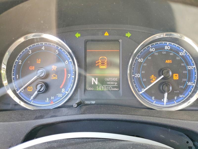 Photo 9 from auction – 2018 TOYOTA COROLLA with VIN 2T1BURHE0JC055282
