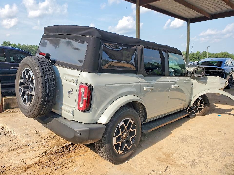 Photo 3 from auction – 2021 FORD BRONCO with VIN 1FMEE5BP1MLA70573