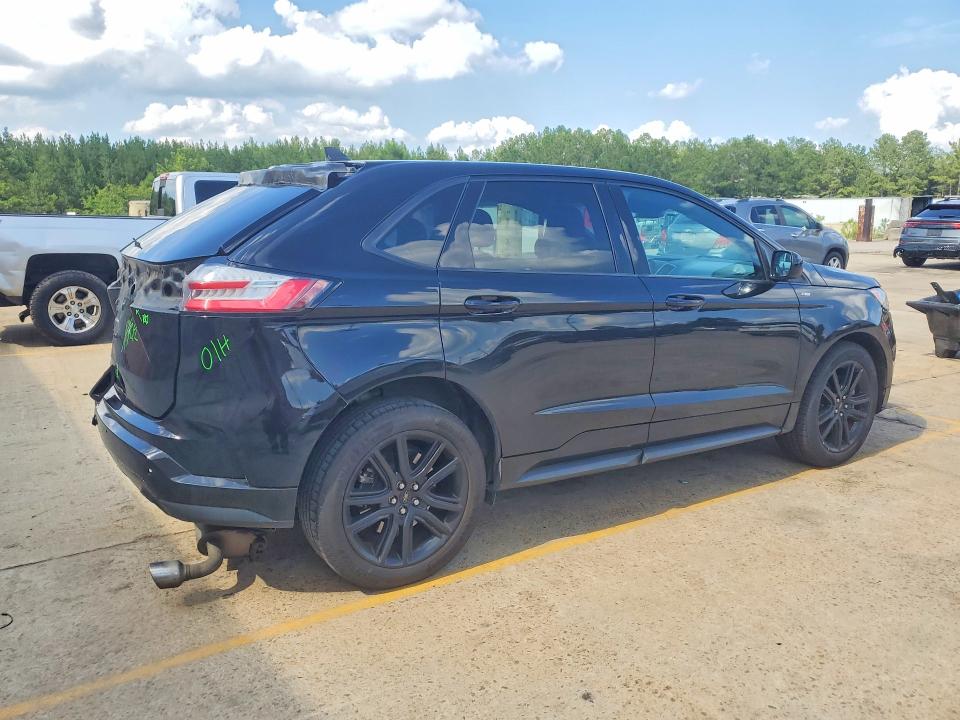 Photo 3 from auction – 2021 FORD EDGE with VIN 2FMPK4J99MBA47654