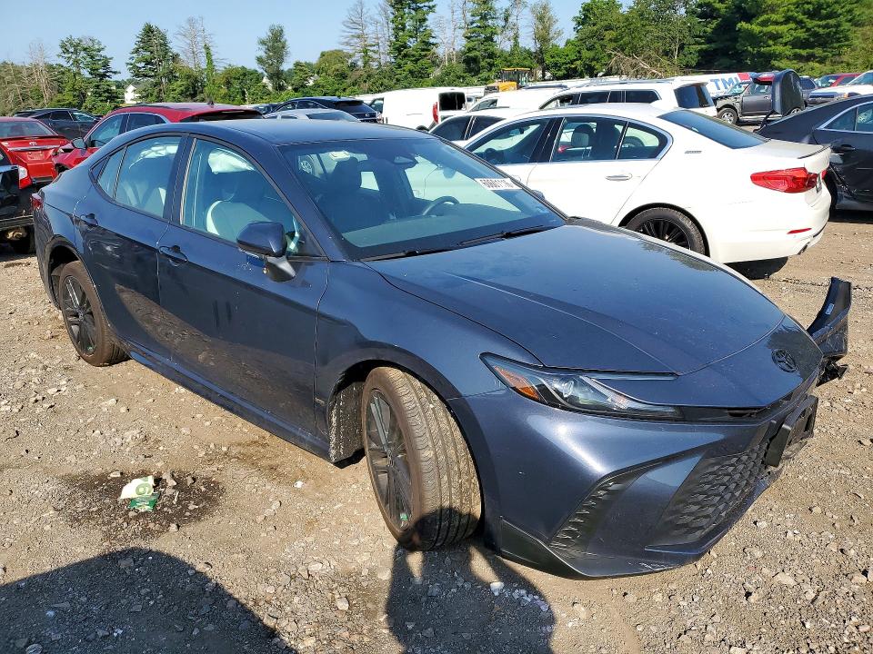 Photo 4 from auction – 2026 TOYOTA CAMRY with VIN 4T1DAACK2TU732365