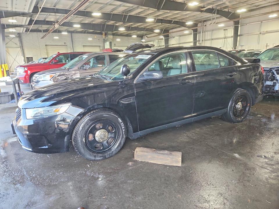 FORD TAURUS 2013 with VIN 1FAHP2M86DG123377 - Photo from auction