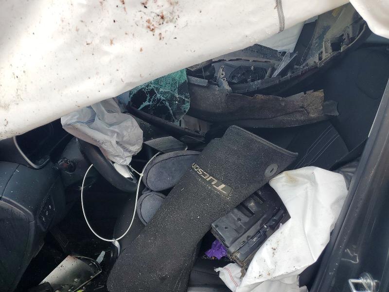 Photo 7 from auction – 2023 HYUNDAI TUCSON with VIN 5NMJB3AEXPH251502