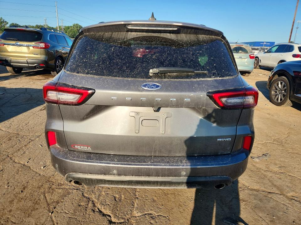 Photo 6 from auction – 2023 FORD ESCAPE with VIN 1FMCU9MN3PUA84969