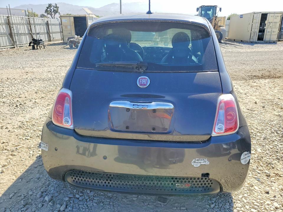 Photo 6 from auction – 2014 FIAT 500 with VIN 3C3CFFGE4ET244796