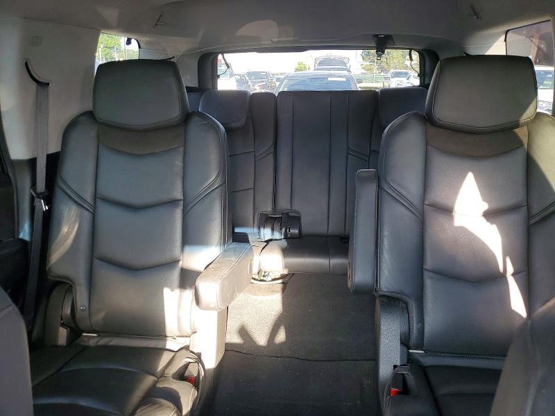 Photo 10 from auction – 2018 CADILLAC ESCALADE with VIN 1GYS4BKJ3JR114953