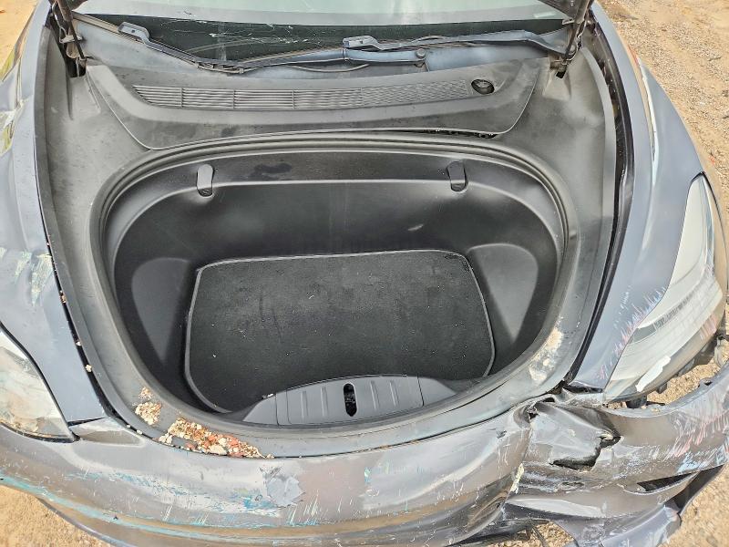 Photo 11 from auction – 2019 TESLA MODEL 3 with VIN 5YJ3E1EB5KF205848
