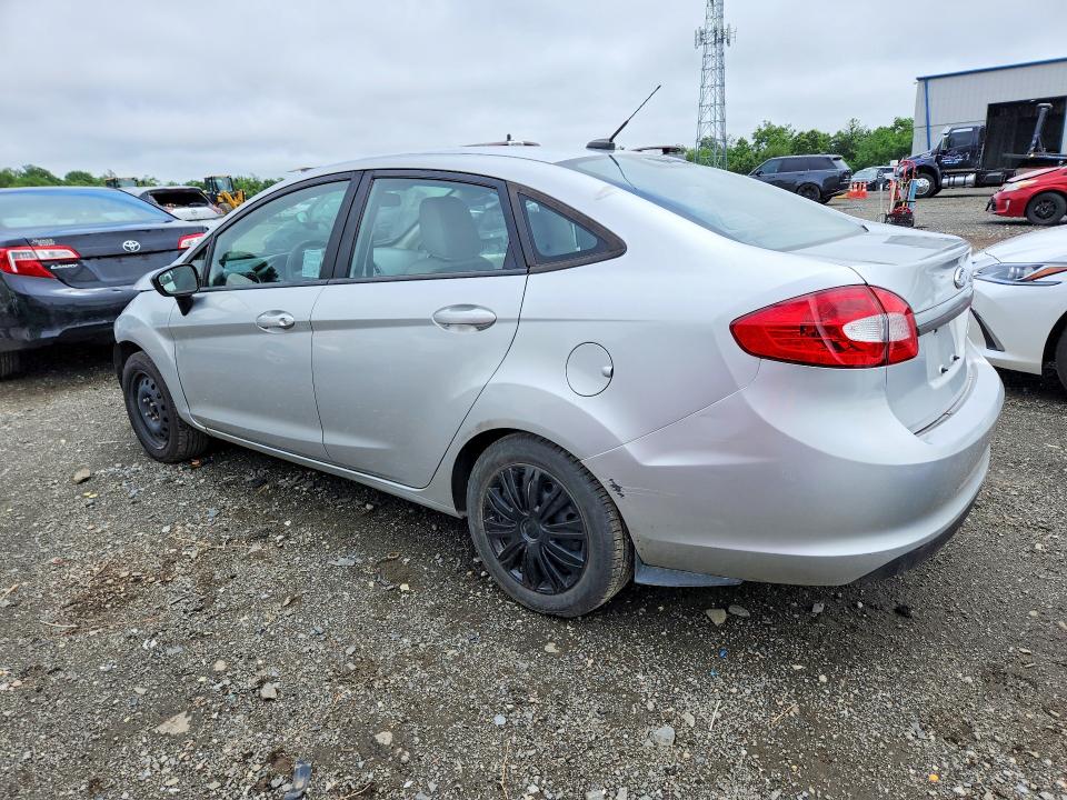 Photo 2 from auction – 2013 FORD FIESTA with VIN 3FADP4AJ9DM153772