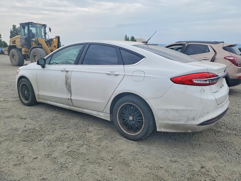 Photo 2 from auction – 2017 FORD FUSION with VIN 3FA6P0HD9HR275929