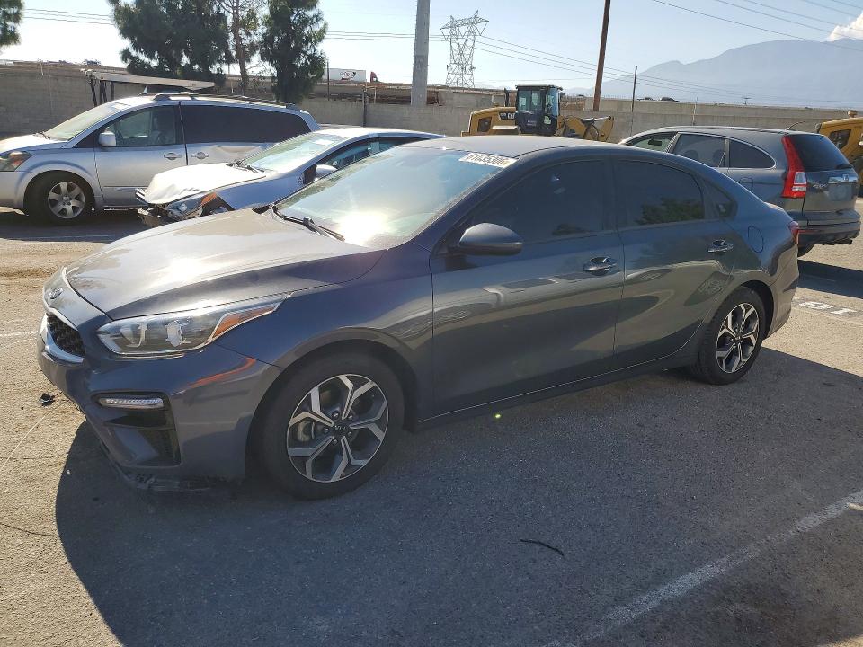 KIA FORTE 2021 with VIN 3KPF24AD7ME307384 - Photo from auction