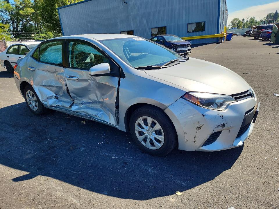 Photo 4 from auction – 2015 TOYOTA COROLLA with VIN 2T1BURHE2FC354294