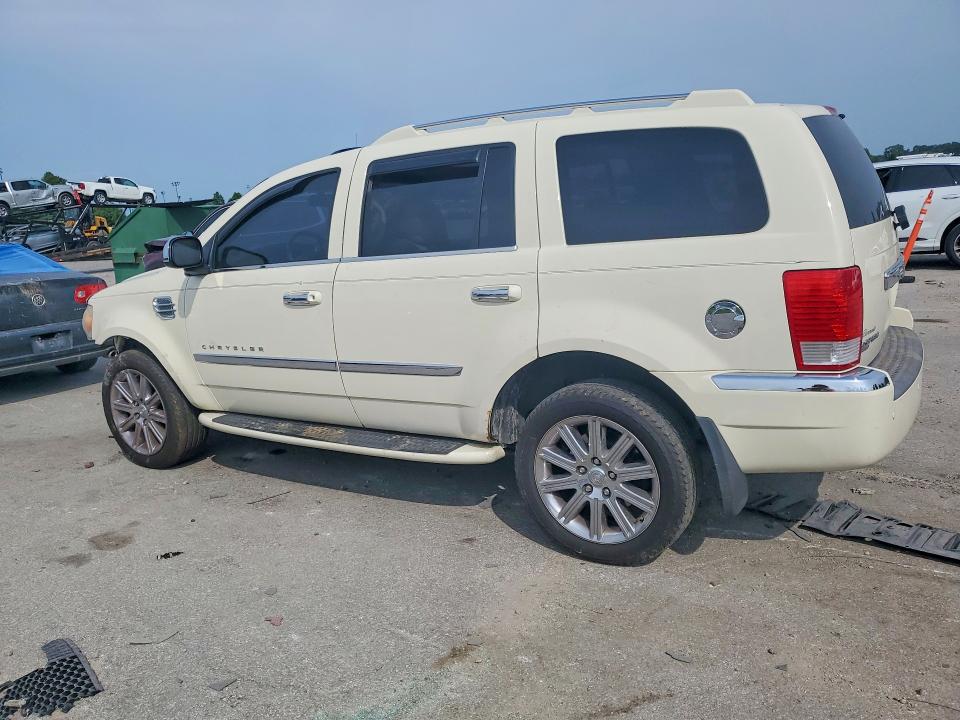 Photo 2 from auction – 2008 CHRYSLER ASPEN with VIN 1A8HW58248F113326