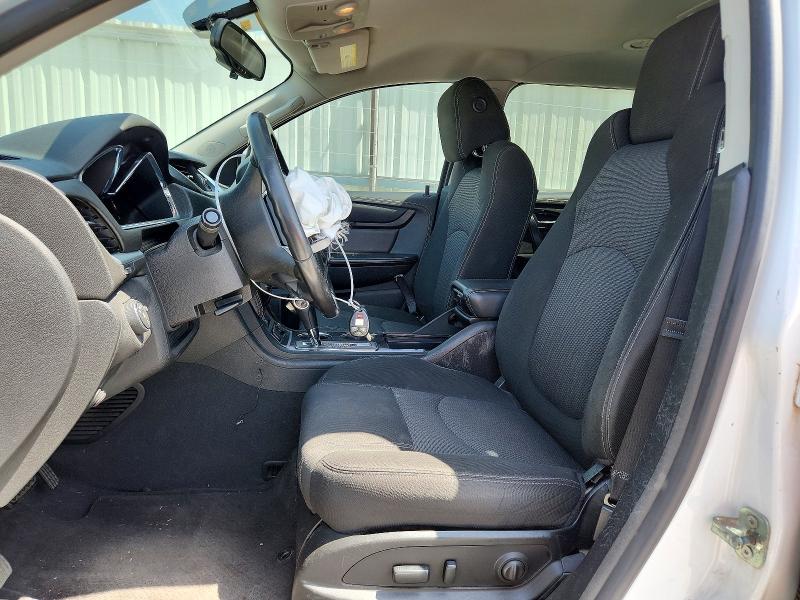 Photo 7 from auction – 2017 CHEVROLET TRAVERSE with VIN 1GNKRGKD6HJ258592