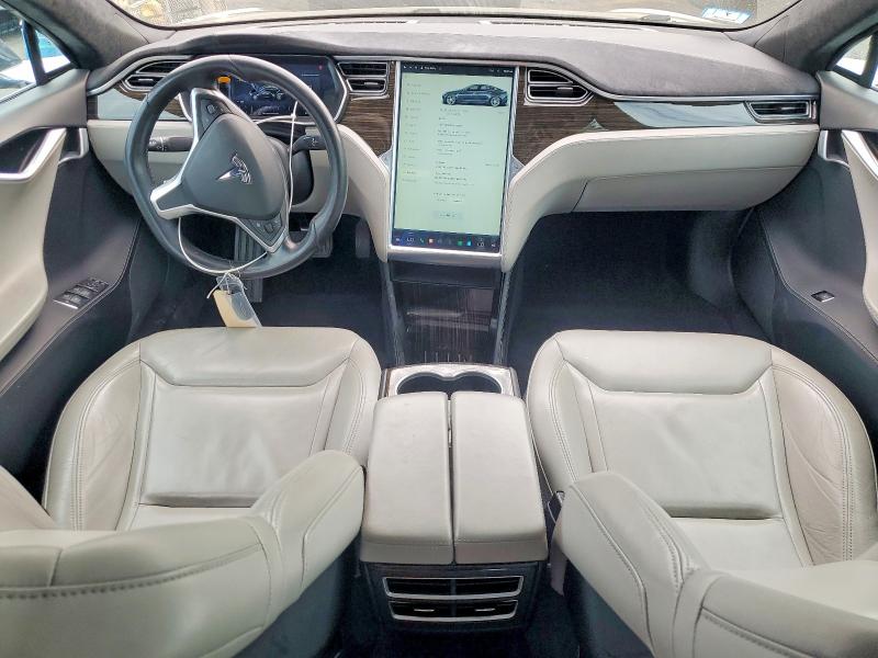 Photo 8 from auction – 2015 TESLA MODEL S with VIN 5YJSA1E21FF110961