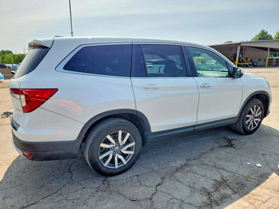 Photo 3 from auction – 2020 HONDA PILOT with VIN 5FNYF6H58LB069965