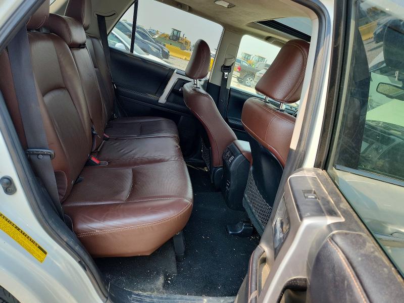 Photo 11 from auction – 2016 TOYOTA 4RUNNER with VIN JTEBU5JR9G5359055