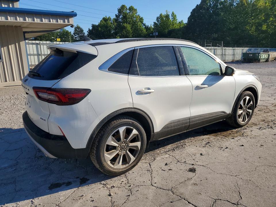 Photo 3 from auction – 2024 FORD ESCAPE with VIN 1FMCU9JA1RUA71349