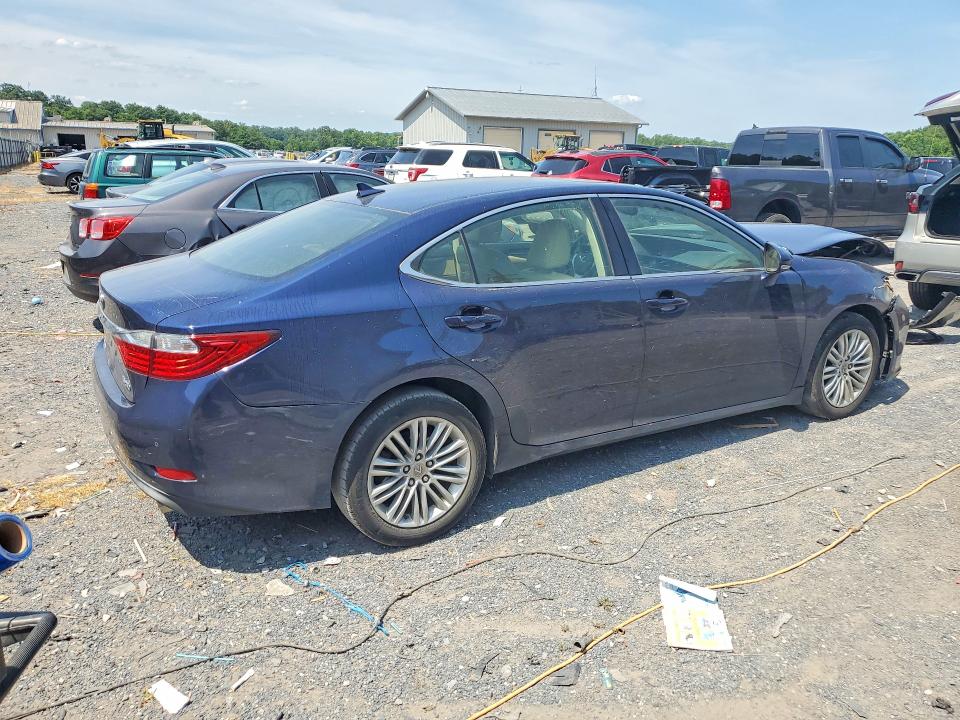Photo 3 from auction – 2013 LEXUS ES with VIN JTHBK1GG2D2061841