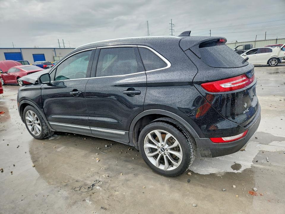 Photo 2 from auction – 2019 LINCOLN MKC with VIN 5LMCJ2C98KUL02981