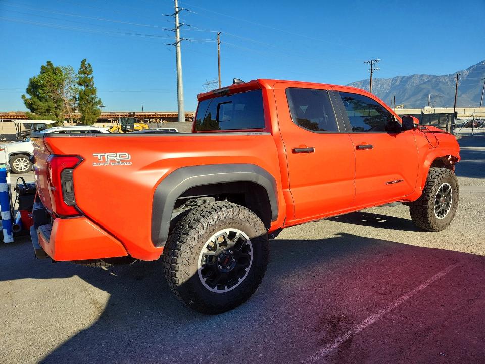 Photo 3 from auction – 2024 TOYOTA TACOMA with VIN 3TYLC5LN9RT006757