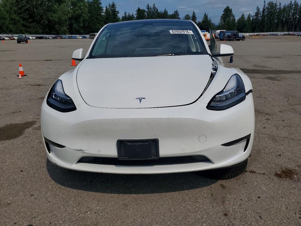 Photo 5 from auction – 2022 TESLA MODEL Y with VIN 7SAYGAEE5NF329894