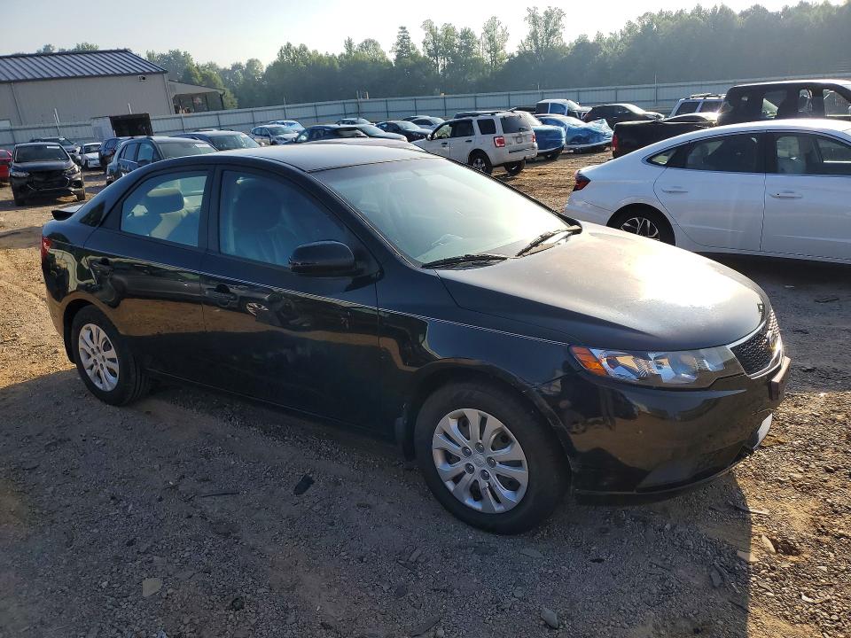 Photo 4 from auction – 2012 KIA FORTE with VIN KNAFT4A26C5581453