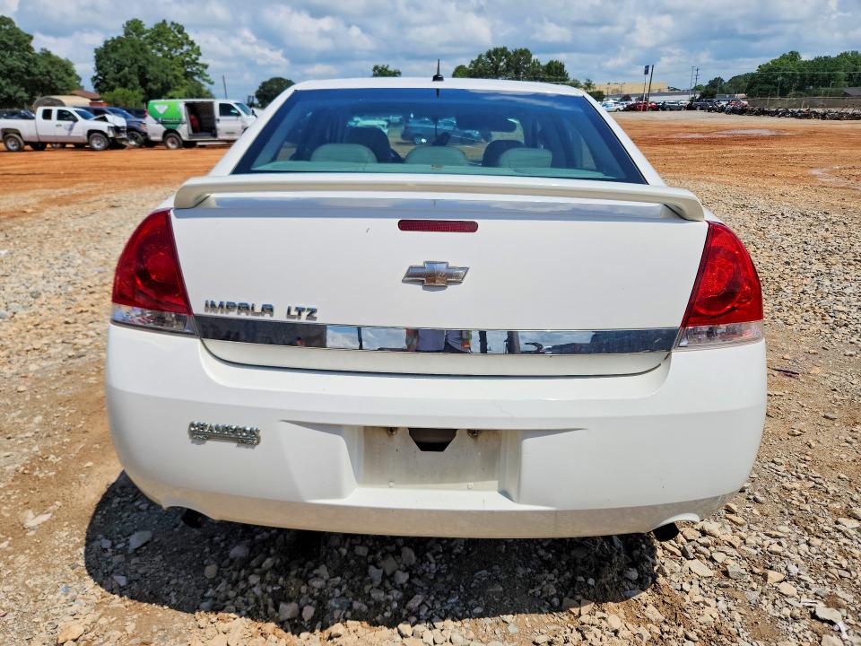 Photo 6 from auction – 2006 CHEVROLET IMPALA with VIN 2G1WU581969130438