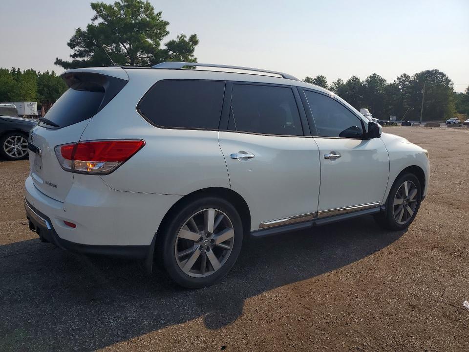 Photo 3 from auction – 2015 NISSAN PATHFINDER with VIN 5N1AR2MN8FC630234