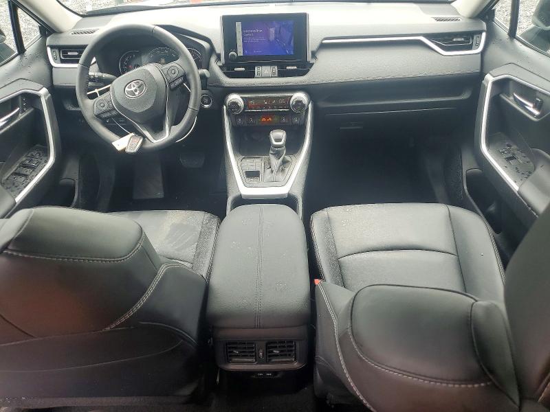Photo 8 from auction – 2024 TOYOTA RAV4 with VIN 2T3A1RFV1RW429245