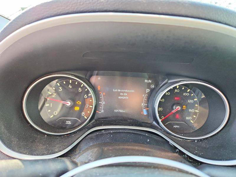 Photo 9 from auction – 2017 JEEP COMPASS with VIN 3C4NJCBB4HT690742