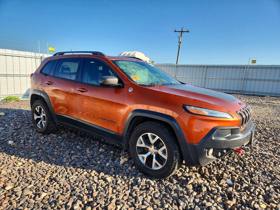 Photo 4 from auction – 2015 JEEP CHEROKEE with VIN 1C4PJMBS6FW618642
