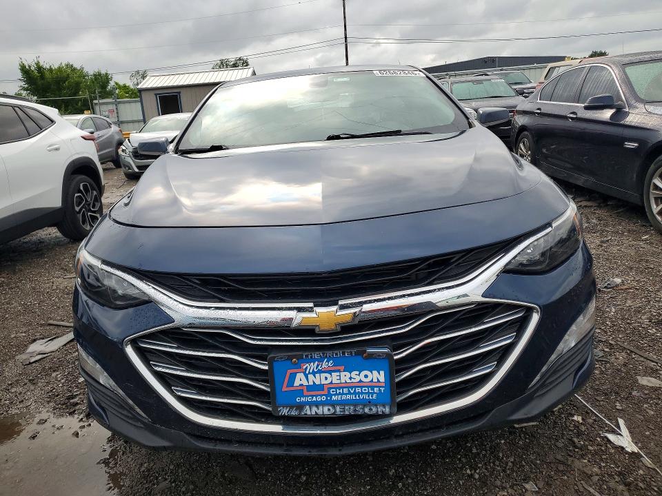 Photo 5 from auction – 2020 CHEVROLET MALIBU with VIN 1G1ZD5ST9LF022413